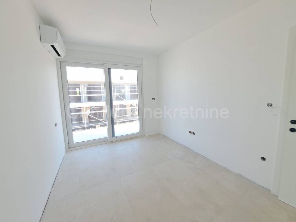 Kuća u nizu, Prodaja, Vrsi, Vrsi