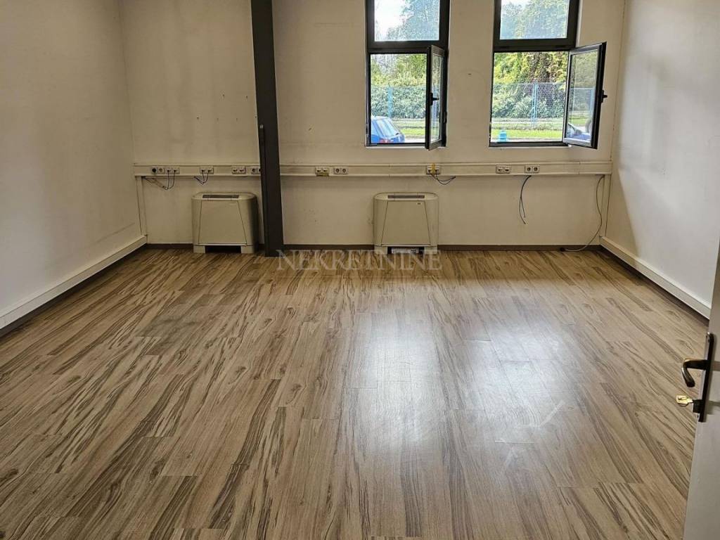 Hala, Zakup, Zagreb, Stenjevec