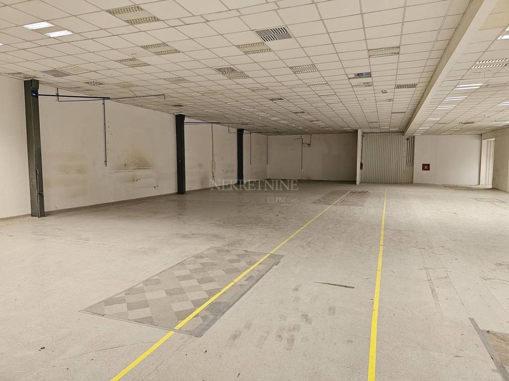 Hala, Zakup, Zagreb, Stenjevec