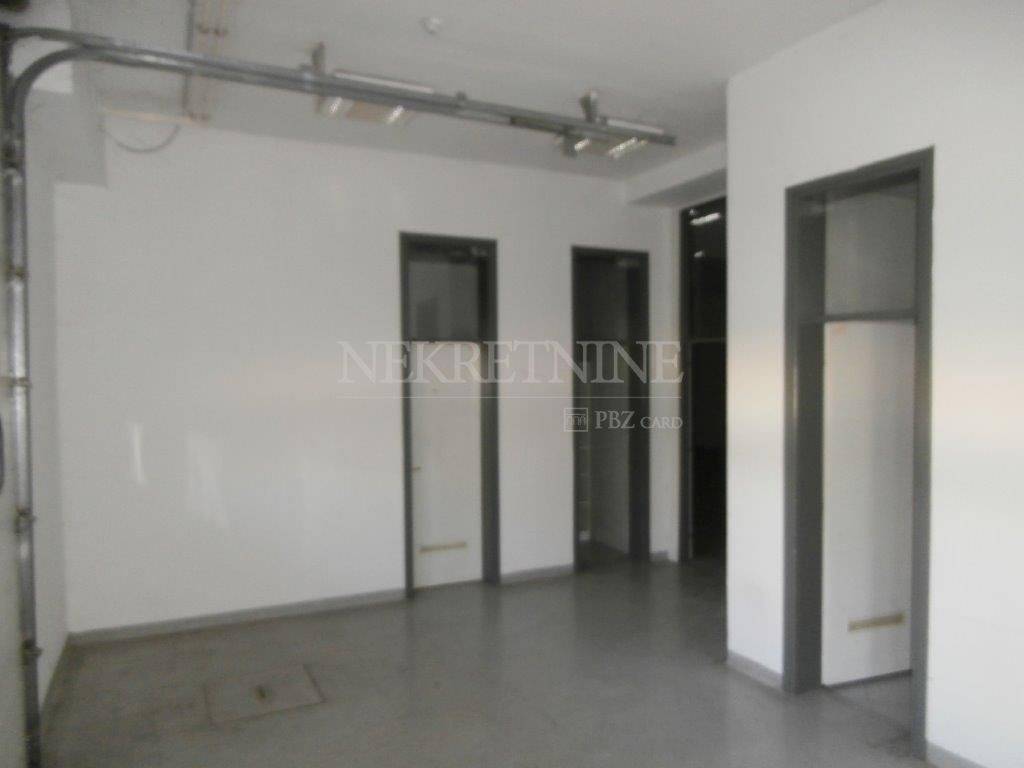 Hala, Zakup, Zagreb, Stenjevec