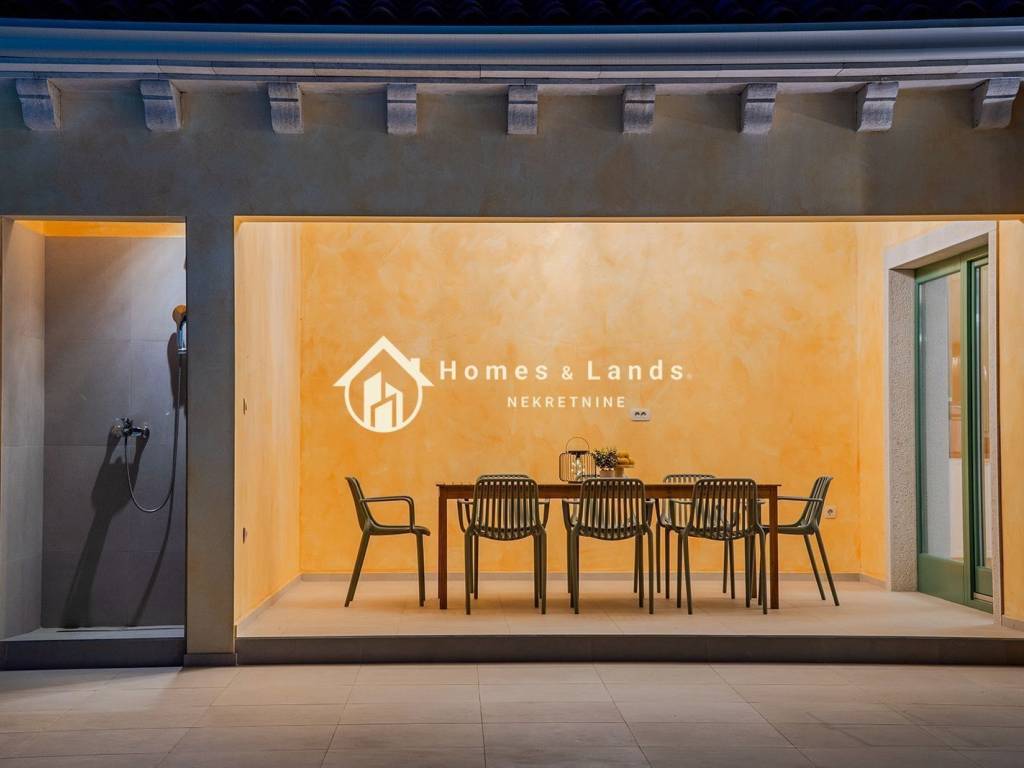 Luksuzna kuća, Prodaja, Tinjan, Tinjan