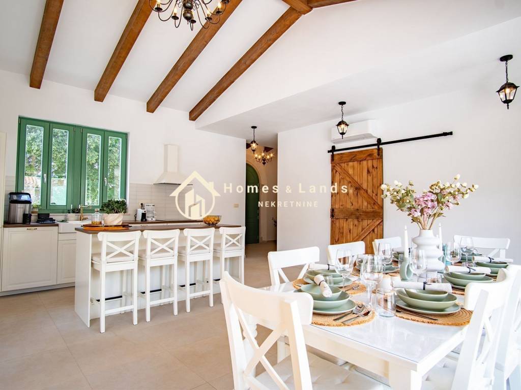 Luksuzna kuća, Prodaja, Tinjan, Tinjan