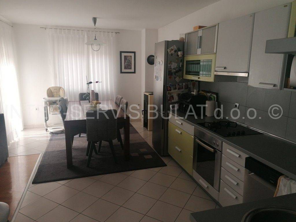 Stan u zgradi, Prodaja, Šibenik, Šibenik