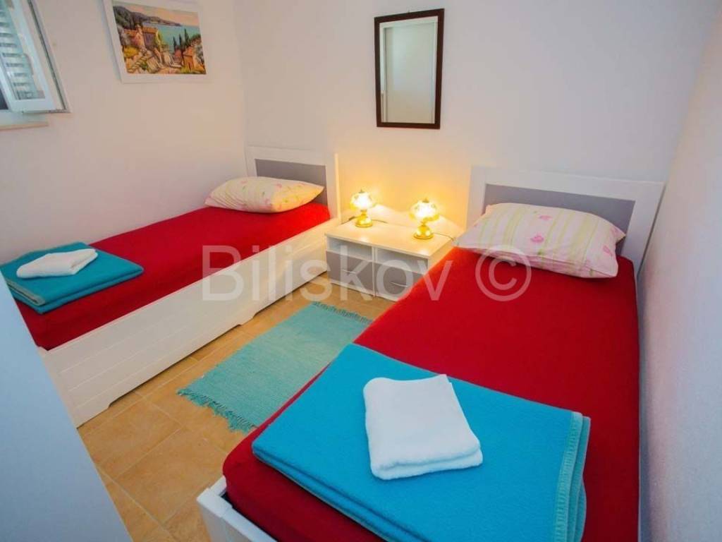 Samostojeća kuća, Prodaja, Šolta, Stomorska