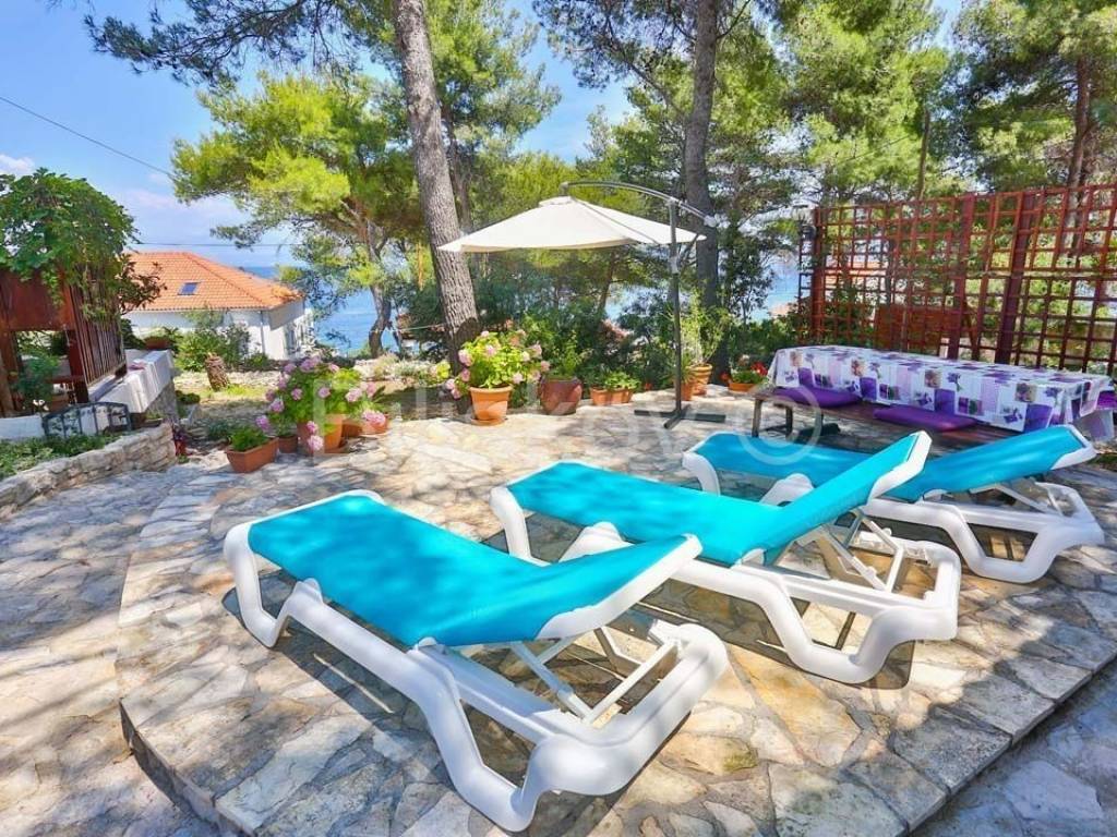 Samostojeća kuća, Prodaja, Šolta, Stomorska