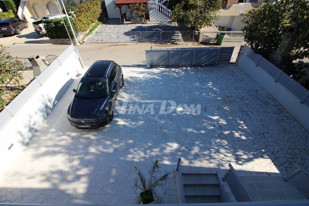 Apartmanska kuća, Prodaja, Vir, Vir