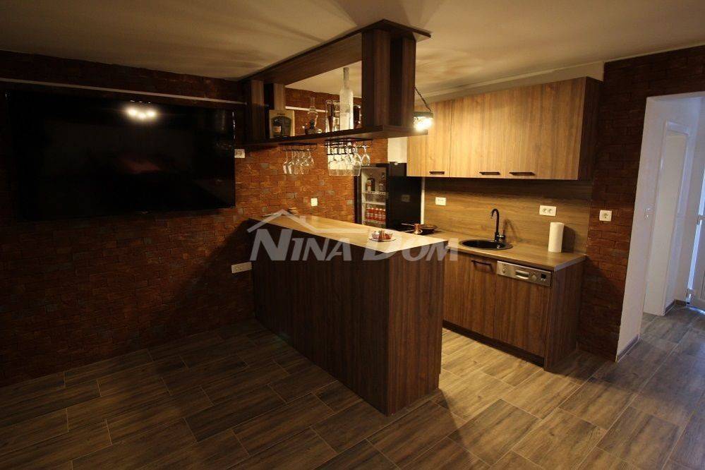 Apartmanska kuća, Prodaja, Vir, Vir