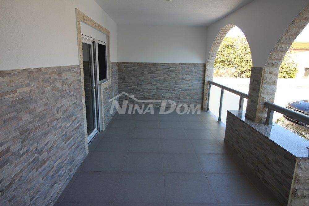 Apartmanska kuća, Prodaja, Vir, Vir