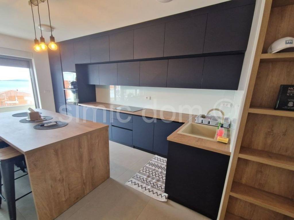 Apartman na moru, Prodaja, Šibenik - Okolica, Žaborić
