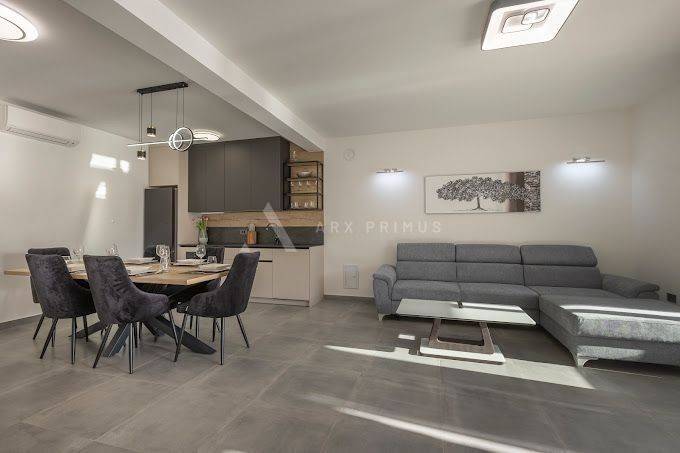 Dvojna kuća, Prodaja, Umag, Umag