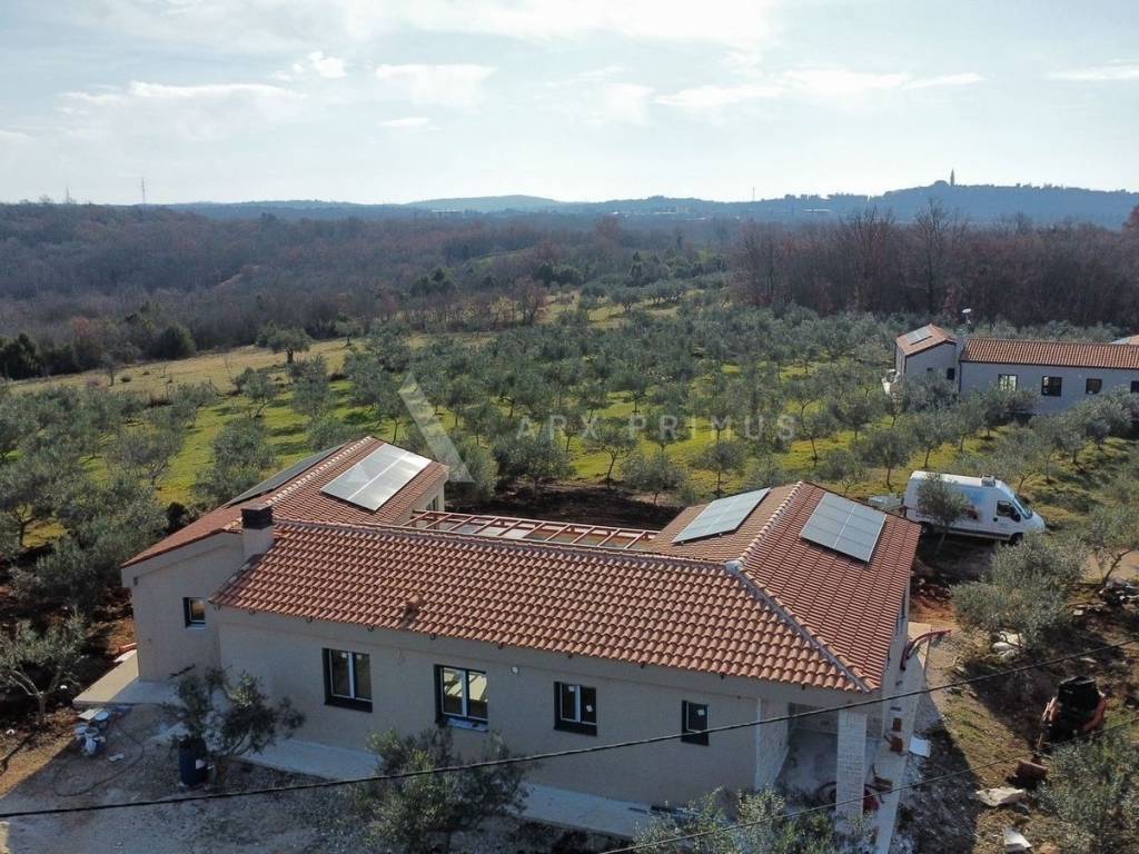 Kuća prizemnica, Prodaja, Buje, Buje