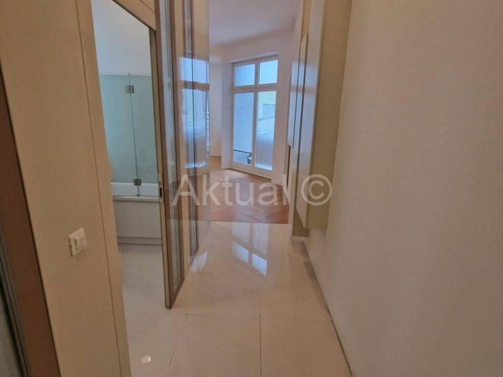 Stan u zgradi, Prodaja, Zagreb, Donji Grad