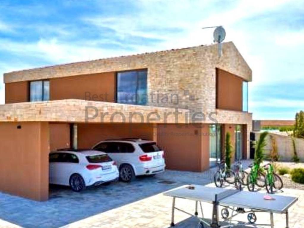 Vila, Prodaja, Brtonigla, Brtonigla