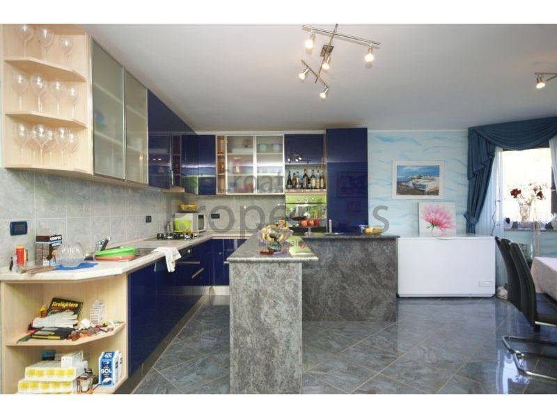 Vila, Prodaja, Ližnjan, Ližnjan