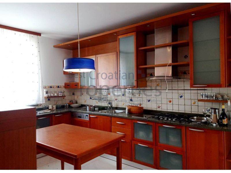 Vila, Prodaja, Zagreb, Podsljeme