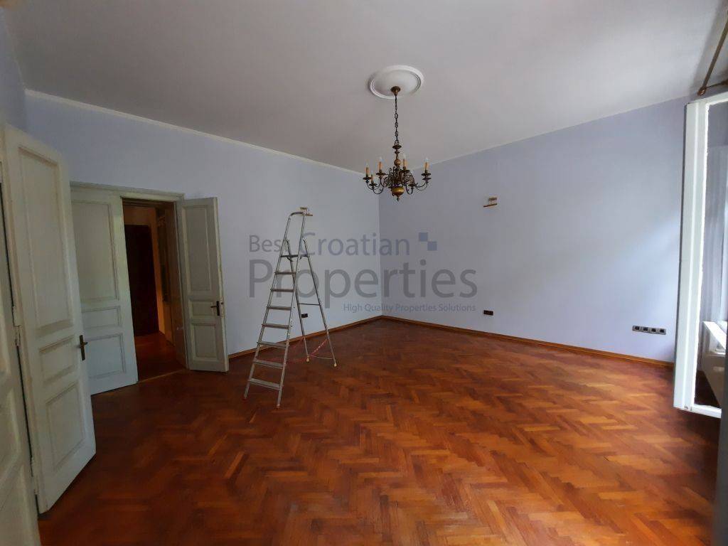 Stan u starijoj zgradi, Najam, Zagreb, Gornji Grad - Medveščak