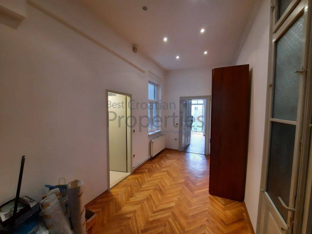 Stan u starijoj zgradi, Najam, Zagreb, Gornji Grad - Medveščak