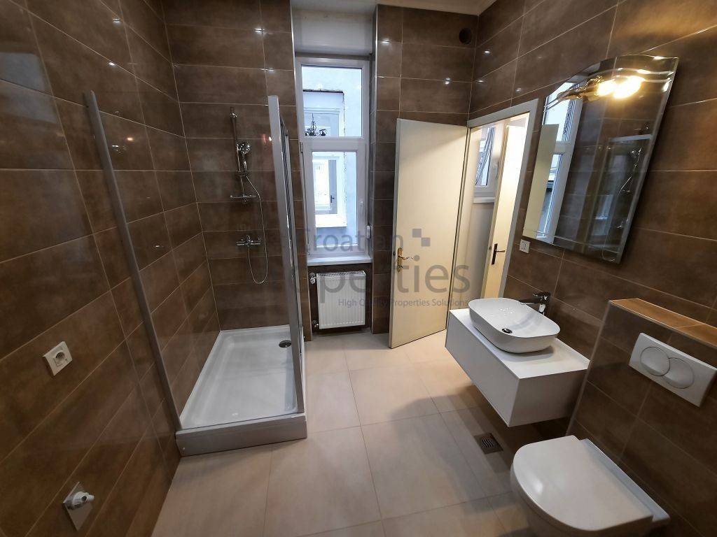 Stan u starijoj zgradi, Najam, Zagreb, Gornji Grad - Medveščak