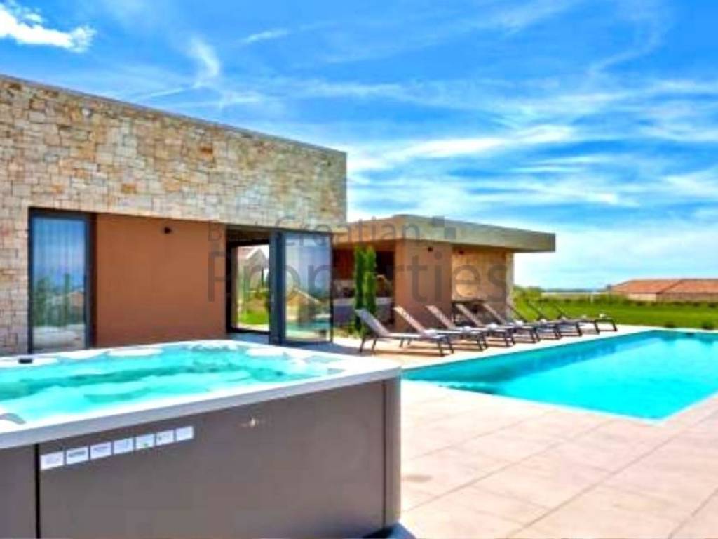 Vila, Prodaja, Brtonigla, Brtonigla