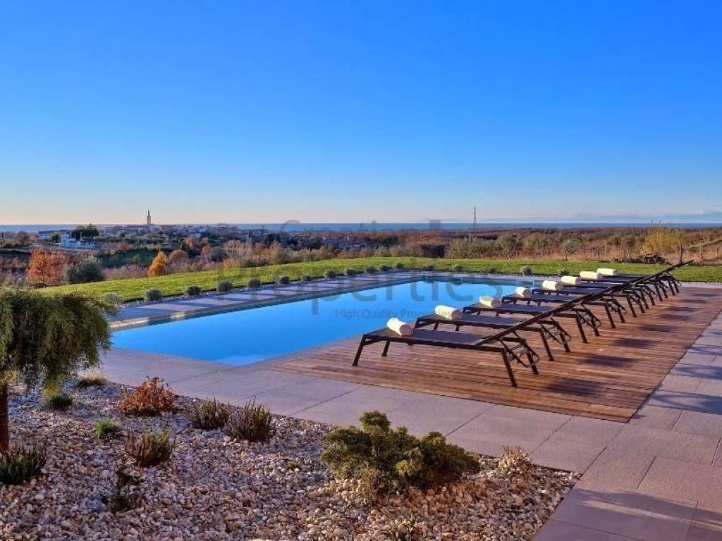 Vila, Prodaja, Brtonigla, Brtonigla