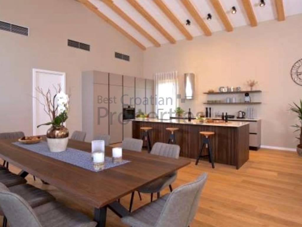 Vila, Prodaja, Brtonigla, Brtonigla