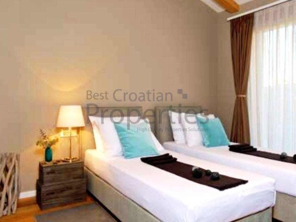 Vila, Prodaja, Brtonigla, Brtonigla