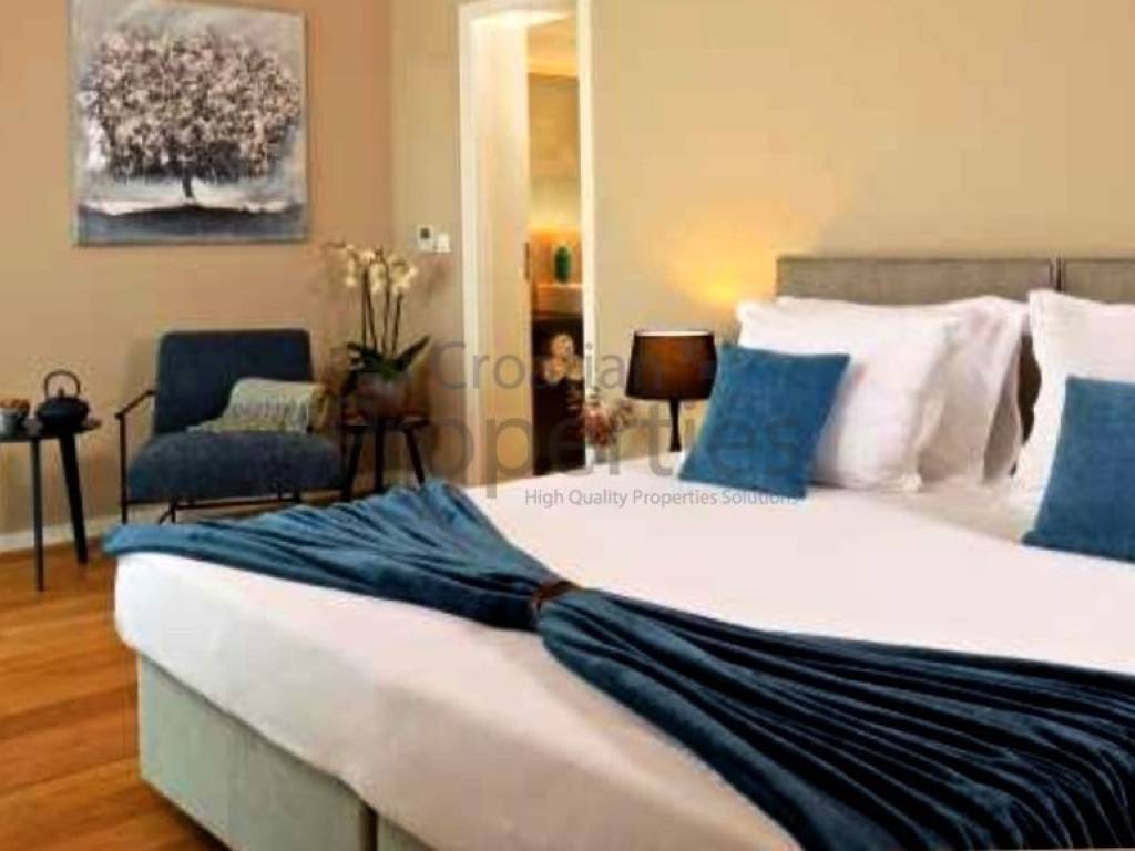 Vila, Prodaja, Brtonigla, Brtonigla