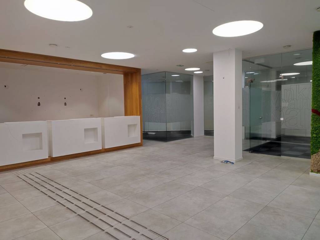 Poslovna zgrada, Najam, Čakovec, Centar