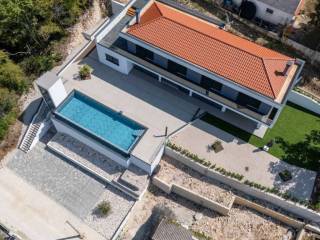 Vila, Prodaja, Vižinada, Ferenci