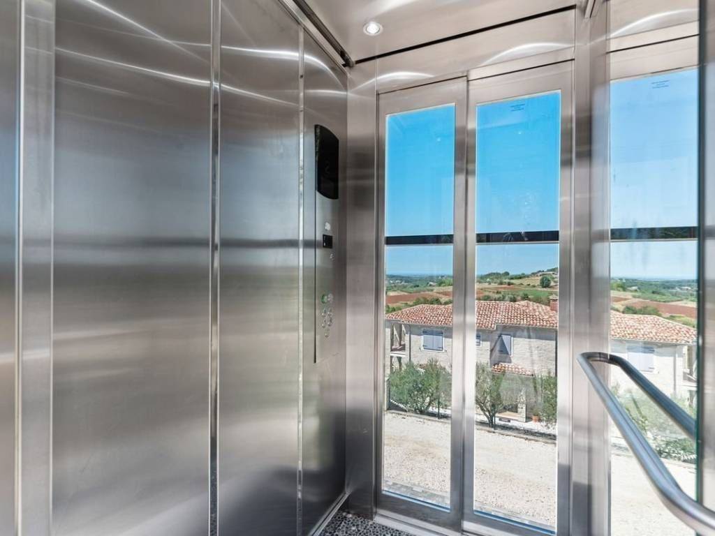 Vila, Prodaja, Vižinada, Ferenci