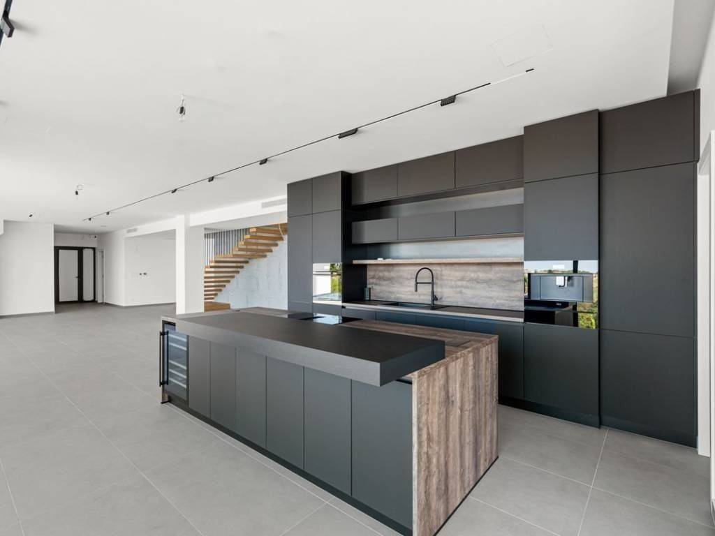 Vila, Prodaja, Vižinada, Ferenci