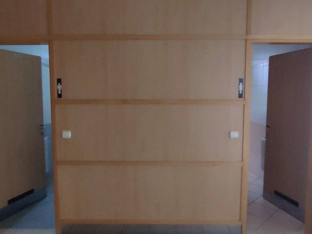 Poslovna zgrada, Najam, Belica, Belica