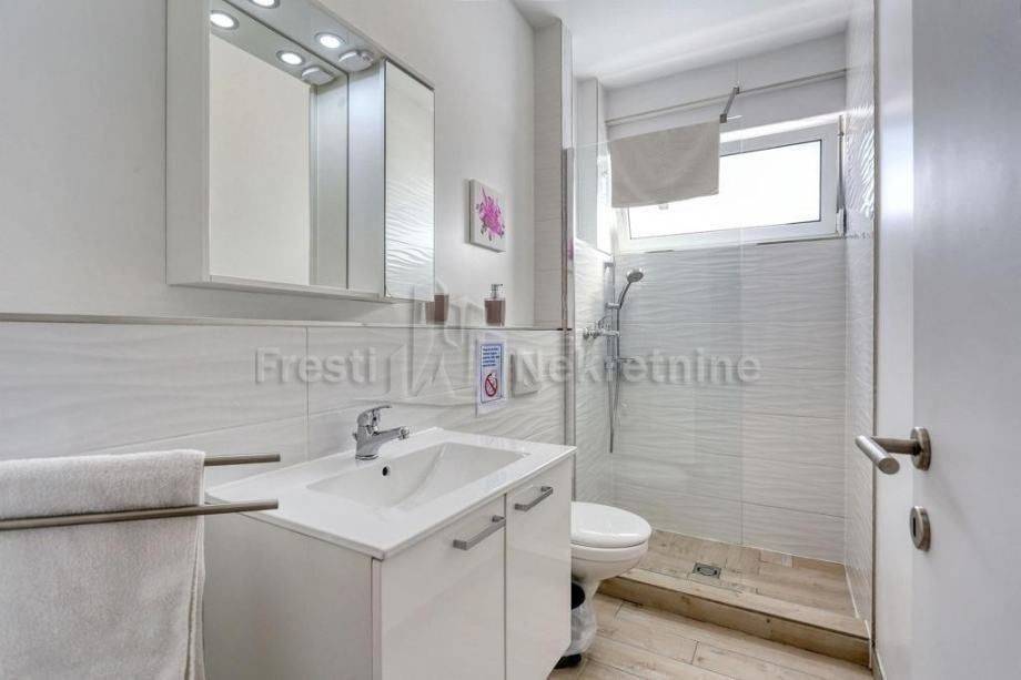 Luksuzna vila, Prodaja, Nin, Zaton