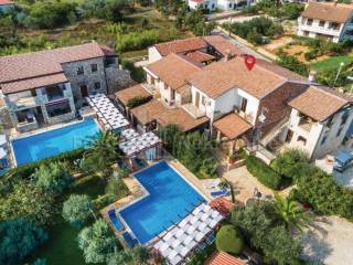 Apartmanska kuća, Prodaja, Vir, Vir