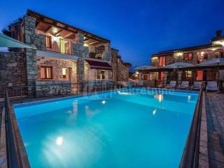 Apartmanska kuća, Prodaja, Vir, Vir