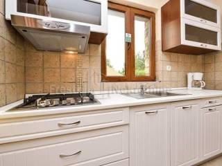 Apartmanska kuća, Prodaja, Vir, Vir