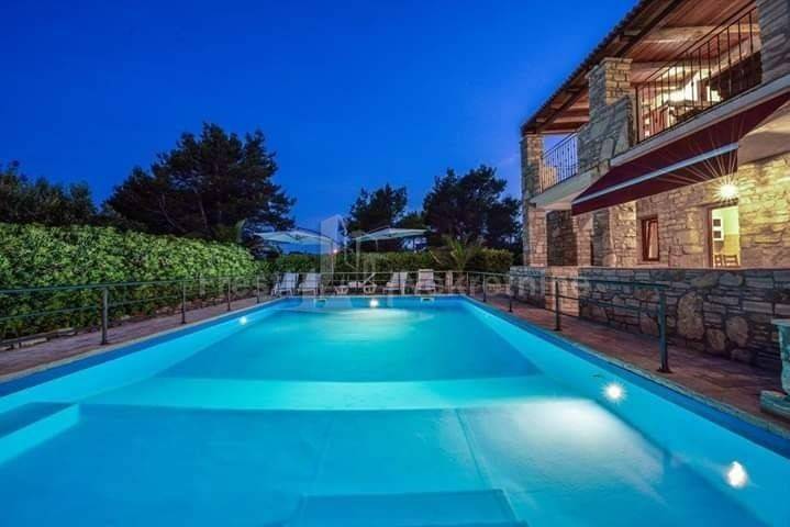 Apartmanska kuća, Prodaja, Vir, Vir