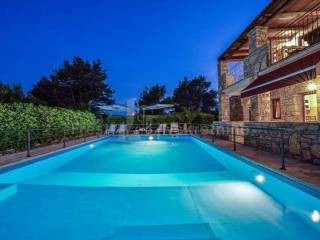 Apartmanska kuća, Prodaja, Vir, Vir