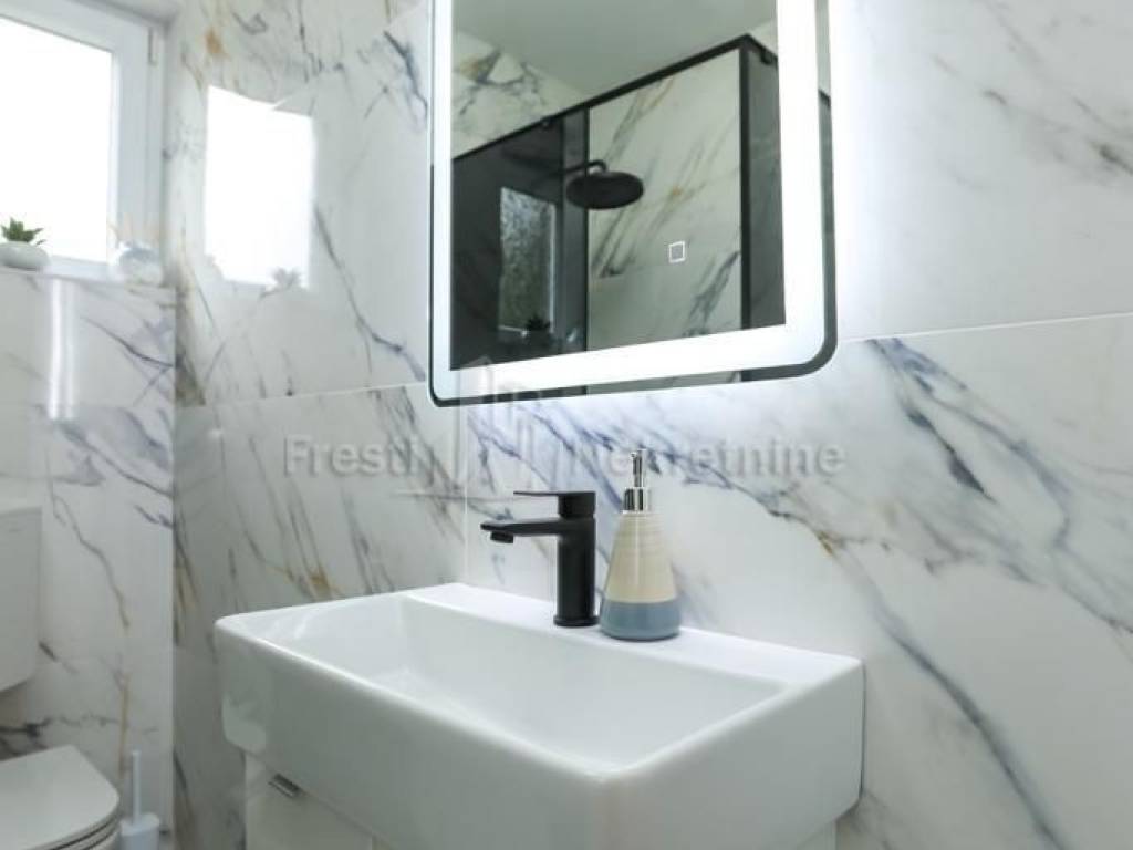 Stan u zgradi, Prodaja, Zadar, Zadar