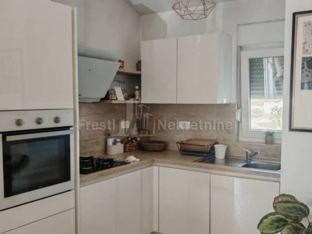 Kuca prizemnica, Prodaja, Policnik, Briševo