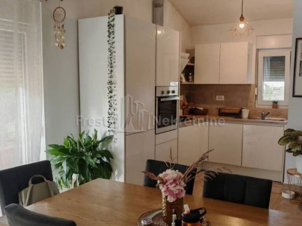 Kuca prizemnica, Prodaja, Policnik, Briševo