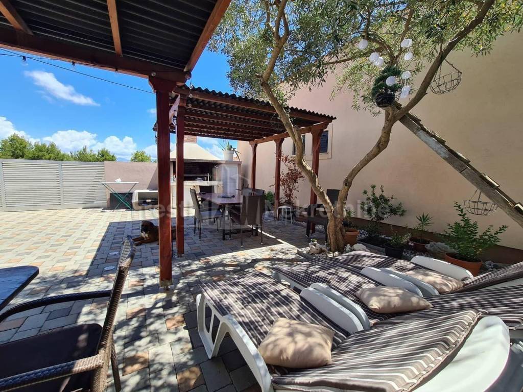 Samostojeca kuca, Prodaja, Privlaka, Privlaka