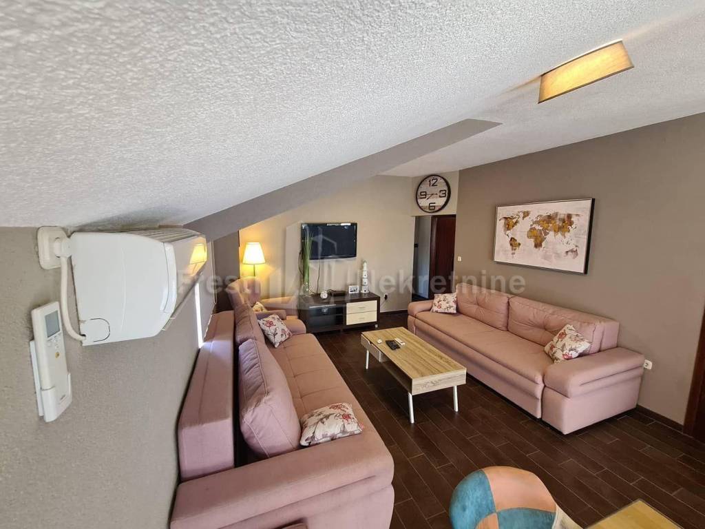 Samostojeca kuca, Prodaja, Privlaka, Privlaka