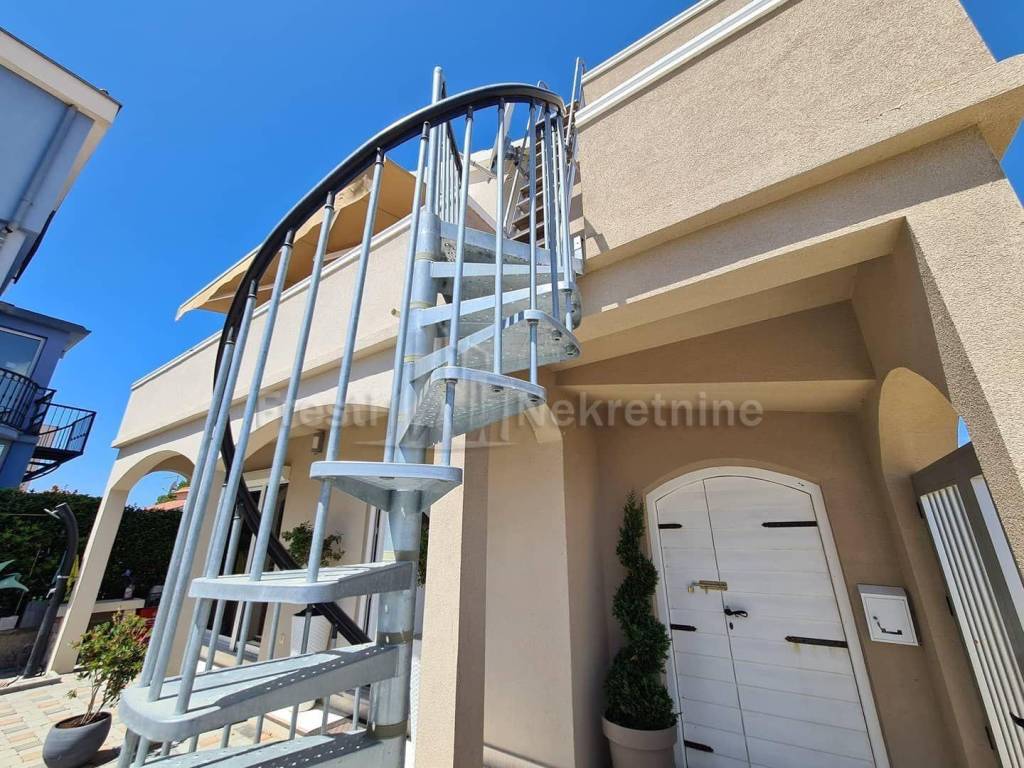 Samostojeca kuca, Prodaja, Privlaka, Privlaka