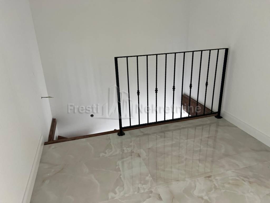 Luksuzna vila, Prodaja, Vrsi, Vrsi