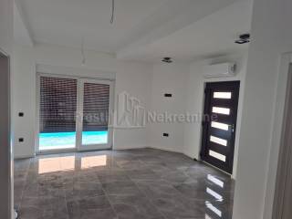 Stan u vili, Prodaja, Vir, Vir