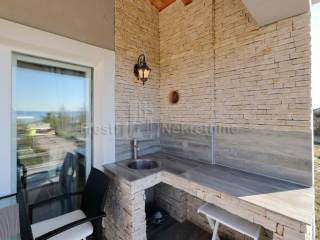 Apartmanska kuća, Prodaja, Privlaka, Privlaka