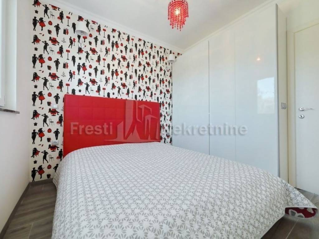 Apartmanska kuća, Prodaja, Privlaka, Privlaka