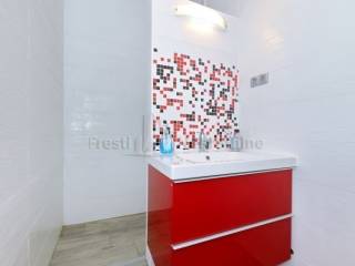 Apartmanska kuća, Prodaja, Privlaka, Privlaka