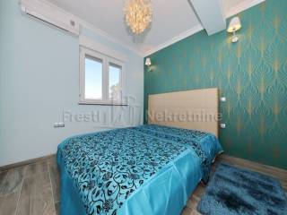 Apartmanska kuća, Prodaja, Privlaka, Privlaka